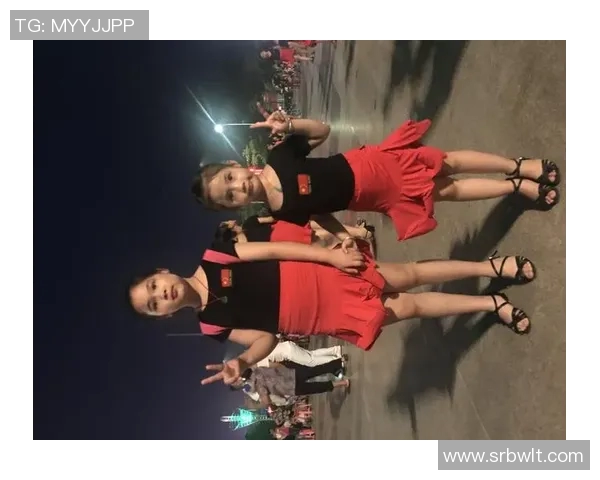 英超黄军专访回顾羽毛球生涯与成长历程的精彩瞬间 英超黄军专访回顾羽毛球生涯与成长历程的精彩瞬间